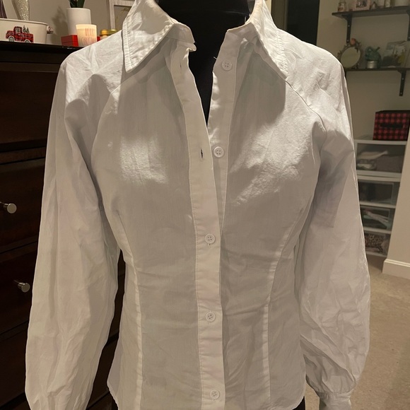 MISSGUIDED BUTTON UP - Picture 1 of 5